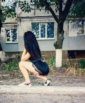 Я креативна и открыта для новых приключений. У меня широкий выбор услуг, чтобы удовлетворить все твои желания. Я знаю, как тебе доставить удовольствие и сделать тебя счастливым. Наши встречи будут запоминающимися и полными страсти. Я живу в Москве, городе возможностей, где ты сможешь испытать настоящий экстаз. У меня есть фото и положительные отзывы, которые подтверждают мою красоту и профессионализм. Доверься мне, и я удовлетворю твои самые сокровенные желания. 💋💫🌟 Яна